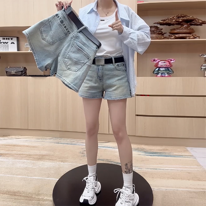 High waisted denim shorts for women in summer 2024, new plus size, fat mm, pear shaped figure, A-line wide leg hot pants