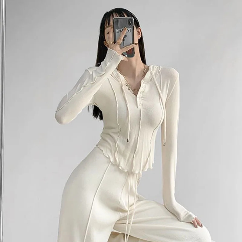 Rimocy Hooded Button Up Crop Top Women Autumn Winter Slim Fit Long Sleeve Y2K Top Woman Streetwear Wild Elastic T-Shirt Female 240716