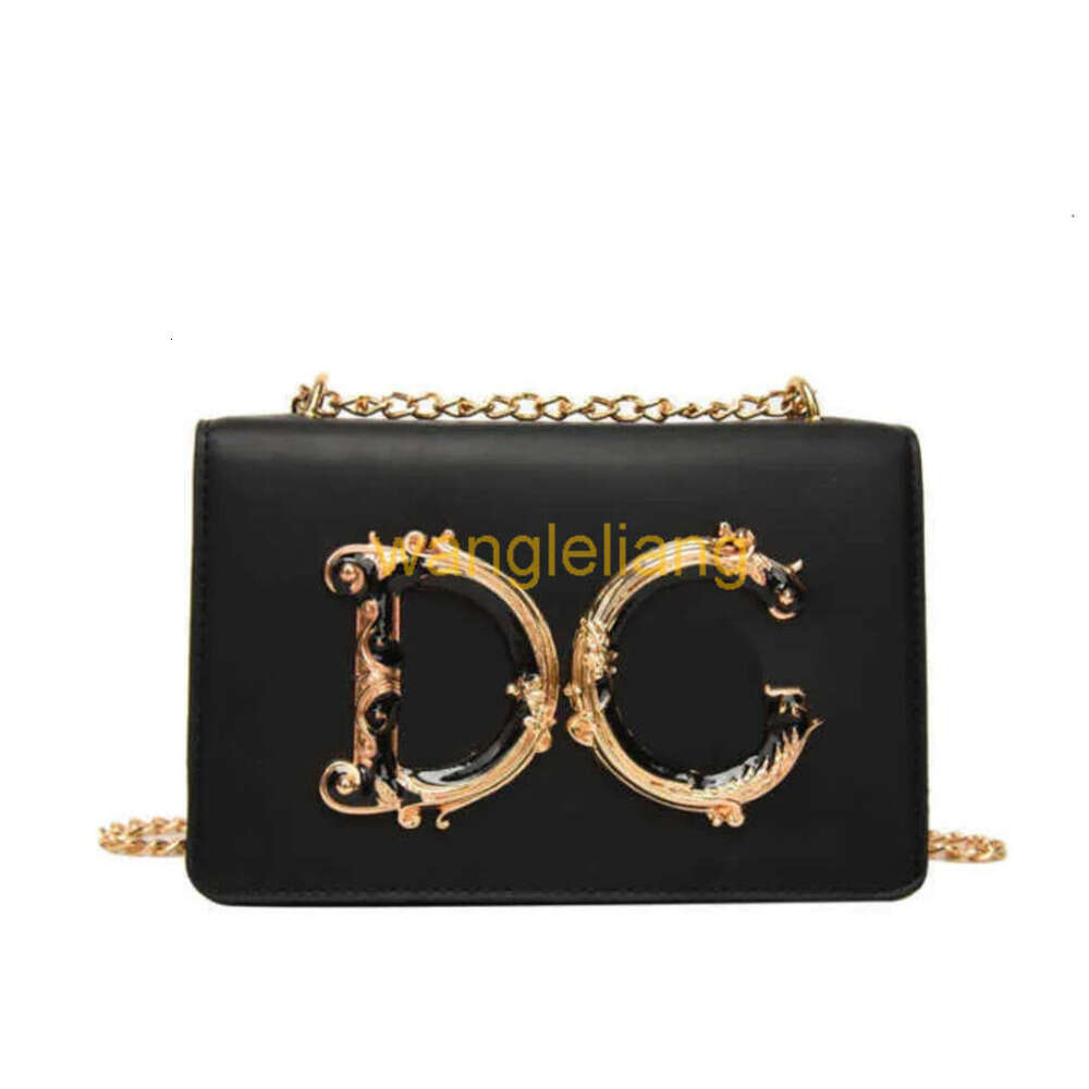 Shoulder Bags 2023 New Luxury Bag Designer Crossbody Handbag Women Chain Womens Fashion All-match Classic Handbags Hot Sell