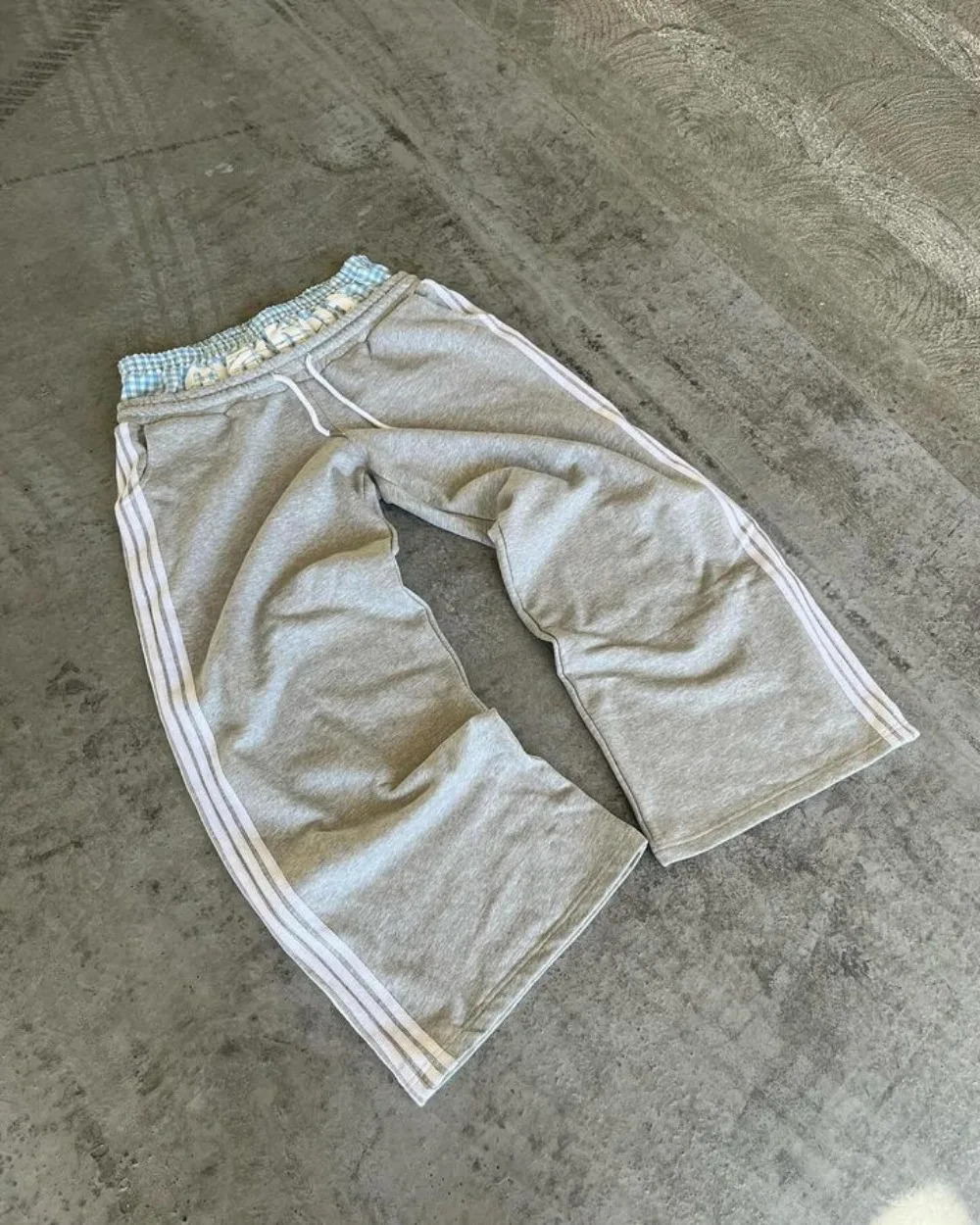 Y2K Fashion Simple Striped Casual Pants for Men and Women Retro Harajuku Loose Straight Pants High Waist Loose Hip Hop Sweatpant 240710