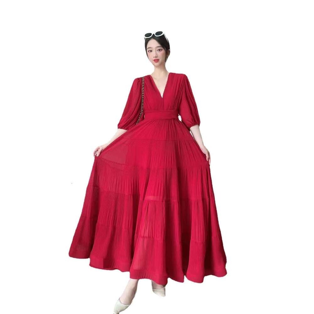 Vacation Seaside New Oversized Layered V-neck with Waist Cinching Temperament, Socialite Pleated Dress, Short Sleeved A-line Dress for Women Silk Dres