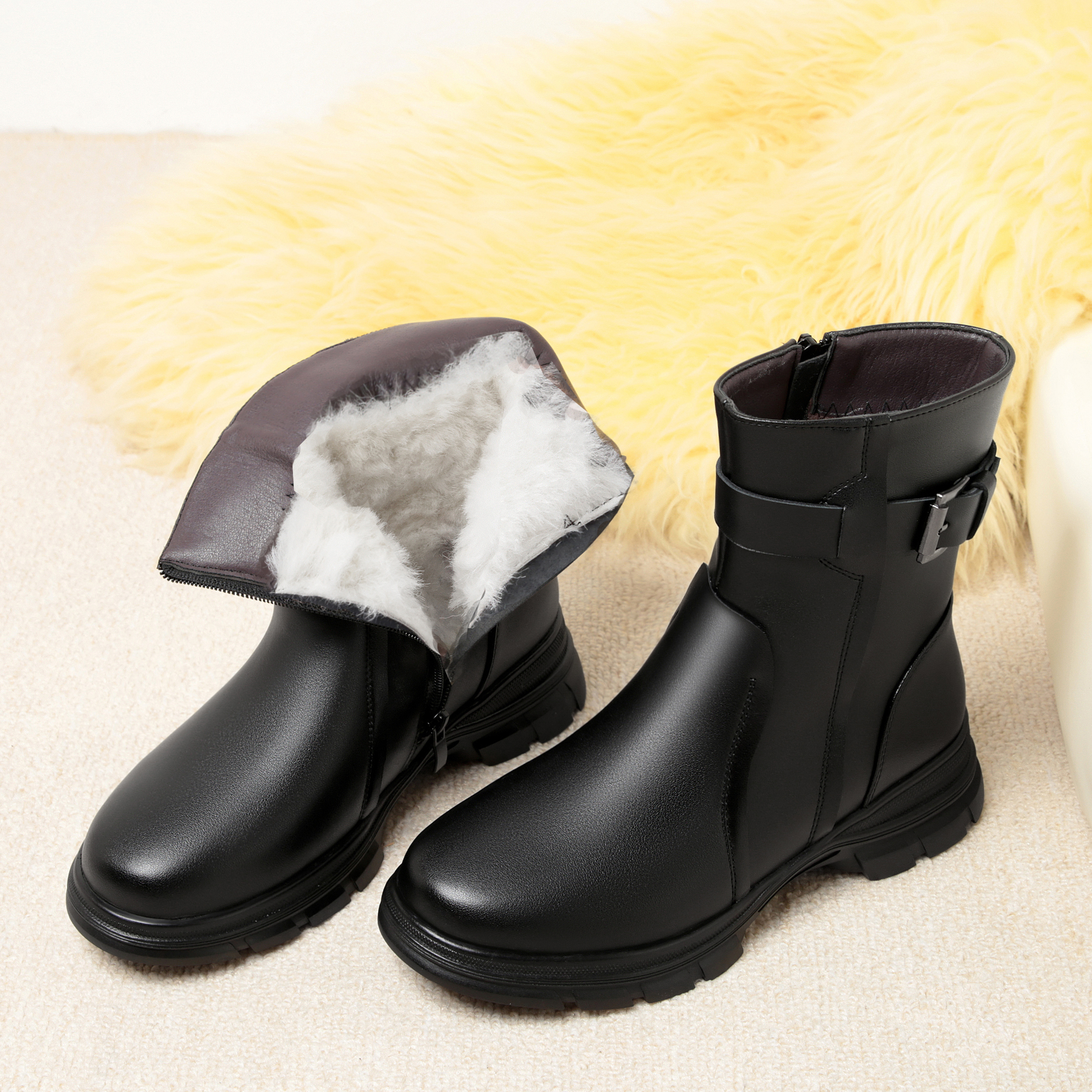 AIYUQI Women Boots Winter Shoes New 2024 British Style Genuine Leather Women Large Size Boots Wool Warm Ladies Snow Boots