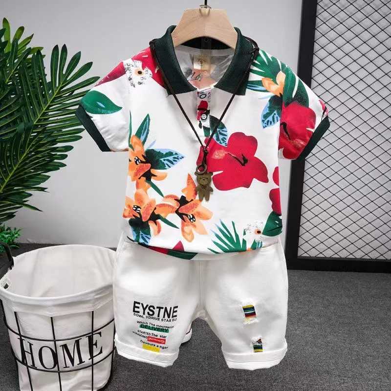 Clothing Sets Boys Summer Patterned Short Sleeved Set Summer New Boys Polo Shirt with Polo Collar Childrens T-shirt Fashionable Two piece Set