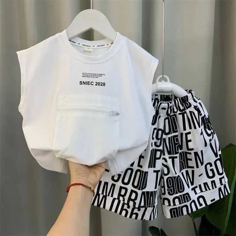 Clothing Sets Boys Summer Vest Set 2024 New Western Fashion Baby Summer Sleeveless Clothing Childrens Handsome Two Piece Set 23 5 7 9Y