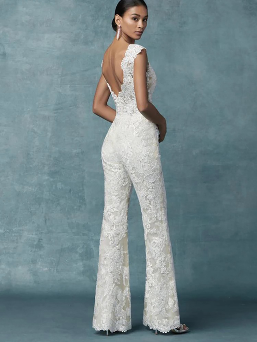 Jumpsuit Wedding Dresses With Detachable Train Bride Pants Suit Lace Appliqued Sleeveless Women Brides Outfits Backless