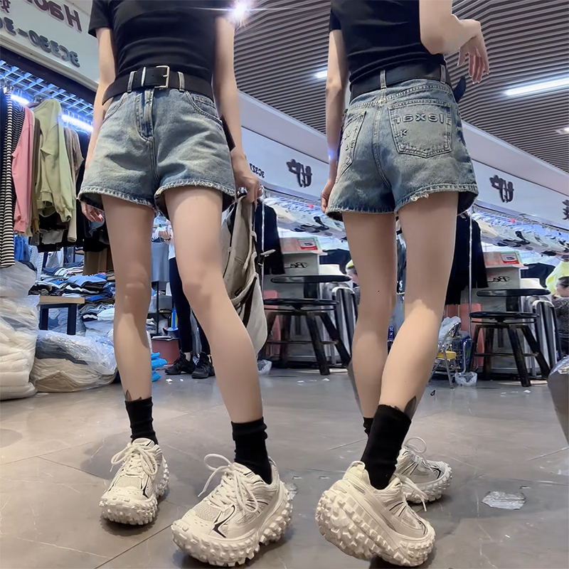 Large size women's 2024 summer high waisted loose denim shorts, fat mm slimming versatile A-line wide leg hot pants