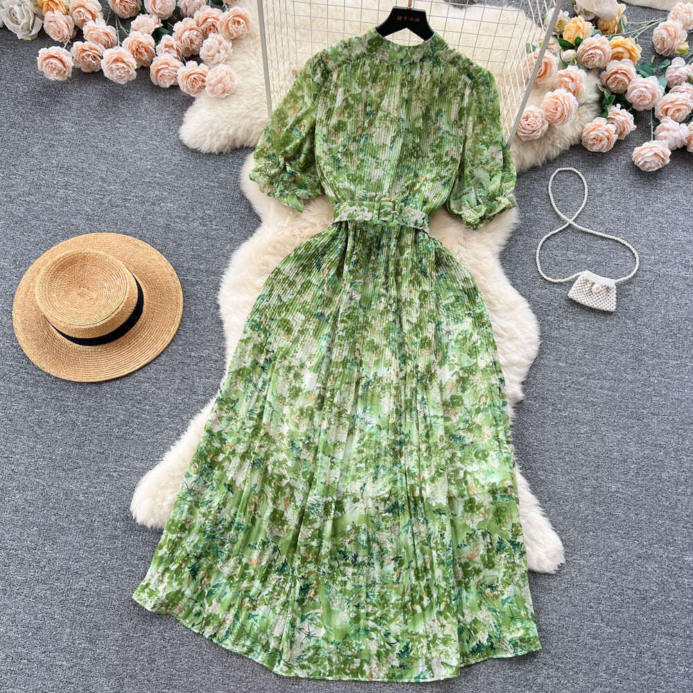 Summer New Sweet Print Round Neck Short Sleeved Dressed Waist for Slim Appearance with Wooden Ear Edge Wrinkles and Large Beach Display Waist SKINNY D