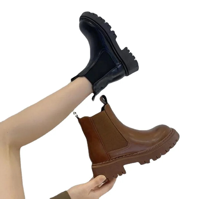 Autumn Winter Platform Brown Black Ankle Boots for Women Retro Fur Short Chunky Punk Shoes 240708