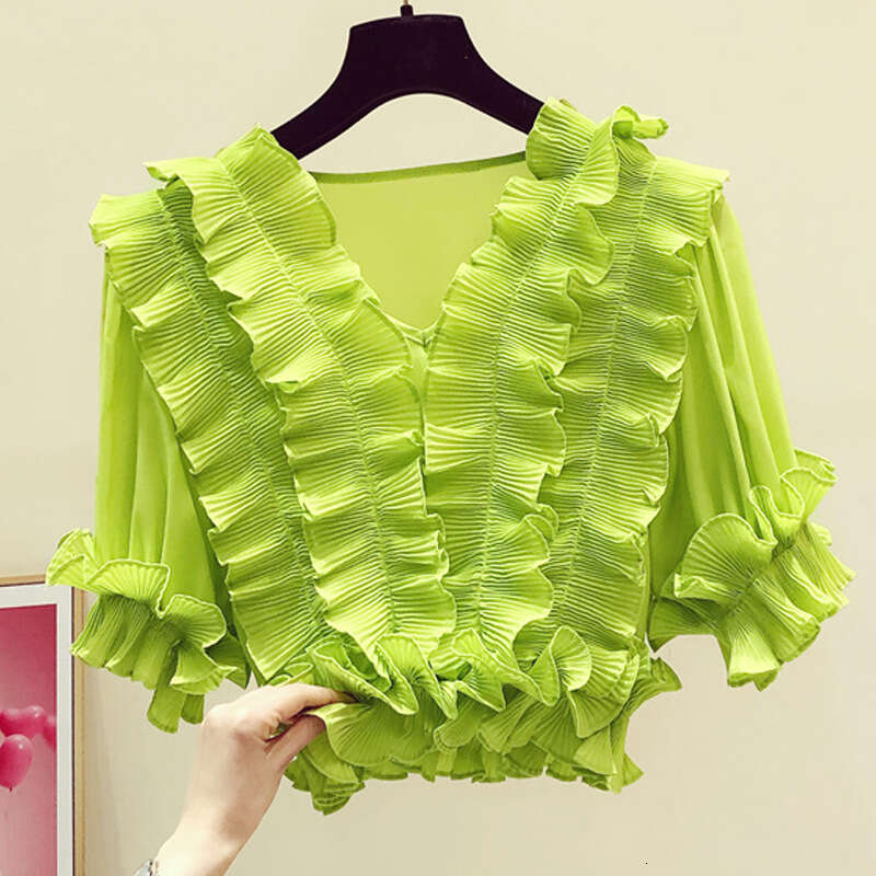 T Shirt New Merchandise Spring High Street Hollow Out Slim Top Female Casual Slim Streetwear O Neck Chiffon Round Neck Couples Street Activity Crop To