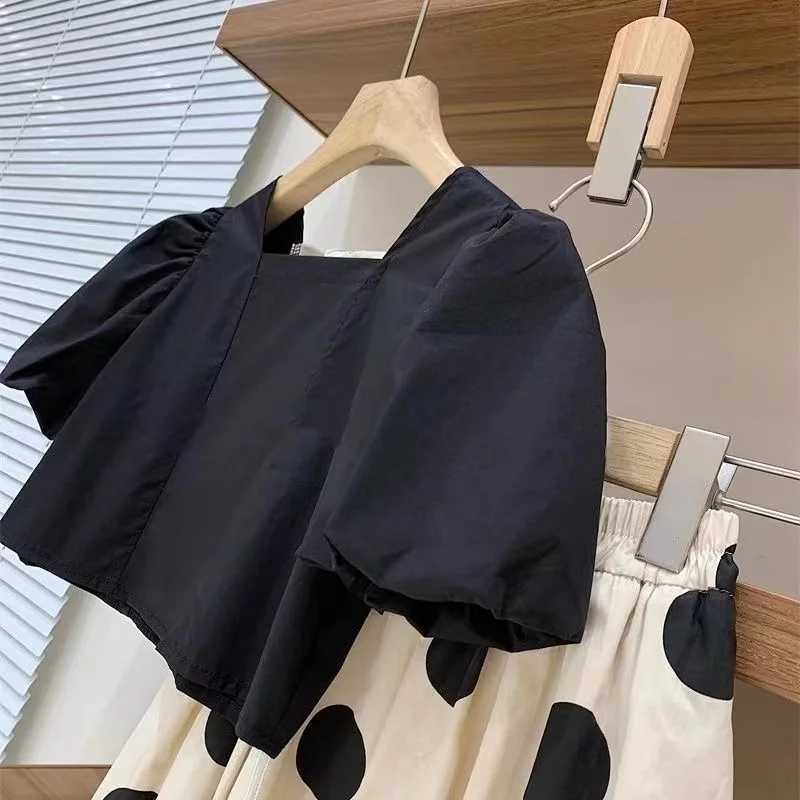 Clothing Sets Summer Girls Clothing Set New Childrens Cotton Square Neck Bubble Sleeve Top Round Dot Half Skirt 2-piece Set Childrens Skirt