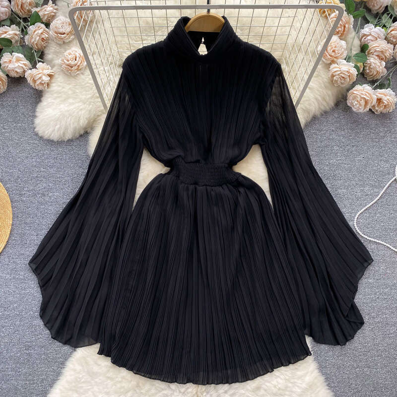 High End Pleated Flared Sleeves High Necked Dress for Womens Spring/summer French Light Luxury, Niche Design, Waist Cinching Chiffon Skirt Silk Dress