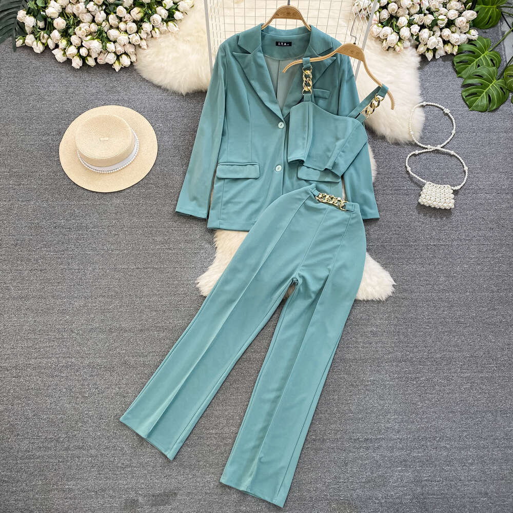 Fashion Womens High Waisted Small Leg Professional Cropped Pants, Three Piece Set with Suspender Vest, Loose Suit Jacket, Spring Oversize Dress