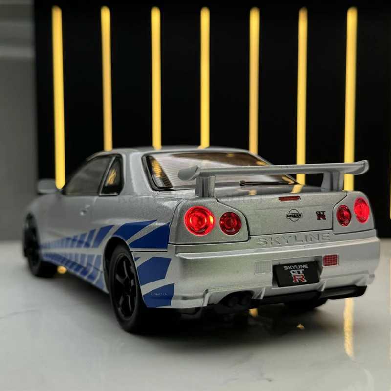1 24 Nissan Skyline Ares GTR R34 Alloy Sports Car Model Diecasts Metal Racing Car Vehicles Model Sound Light Childrens Toys GiftM240717