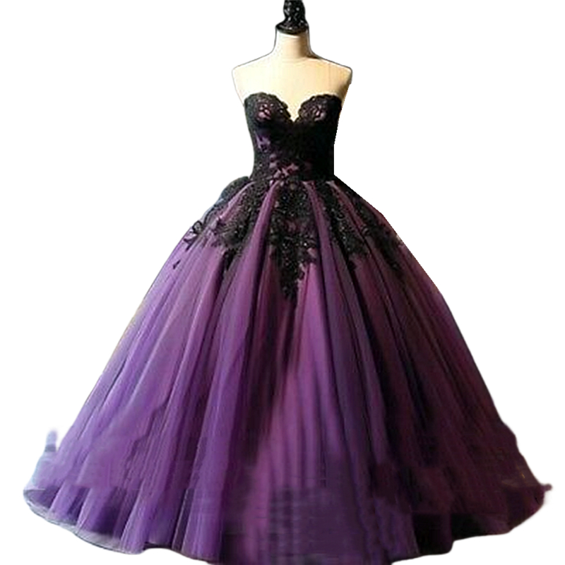 Strapless Purple Tulle A-Line Gothic Wedding Dresses With Black Lace Appliques Sleeveless Floor Length Vintage Bridal Gowns Lace-Up corset Back