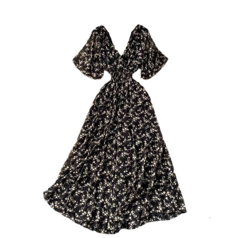 Vacation Dress Summer 2024 New Sexy V-neck Waist Slim and Long Chiffon Flower Beach Skirt Loose Short Sexy Self-cultivation Lace Dress Oversize Dress