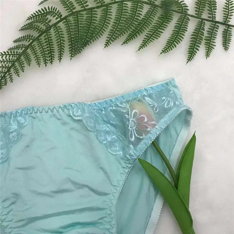 Male Sexy Lingerie Underpants Sissy Pouch Panty Lace Bikini Briefs Gays Underwear Sissy Panties Gays Clothes Briefs 240715