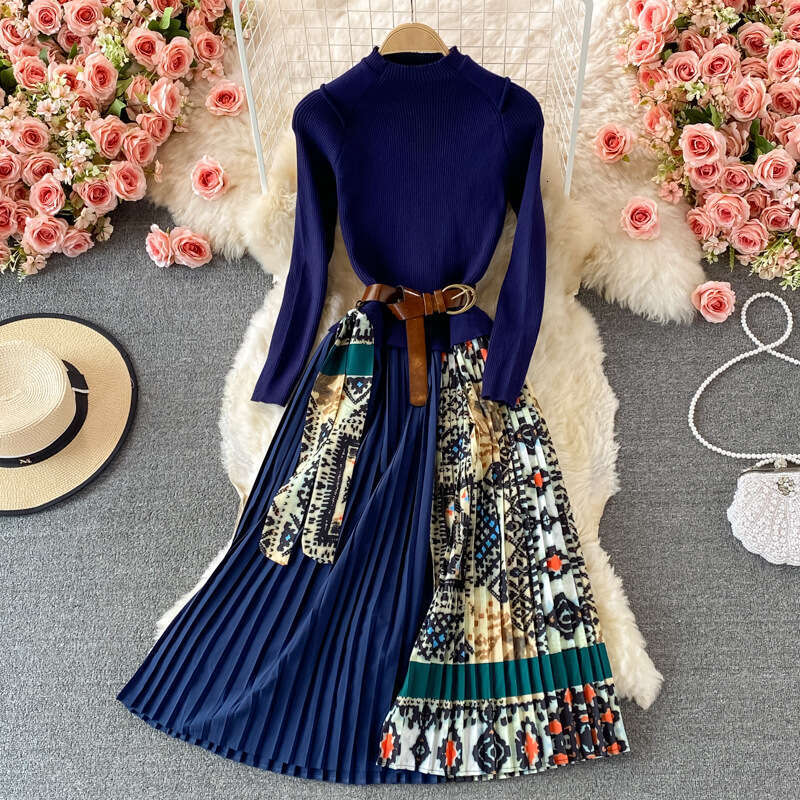 Autumn and Winter French Printed Patchwork Fake Two-piece Skirt with Waist Cinched Stand Up Collar Knitted Sweater Pleated Dress Temperament Sexy Deni