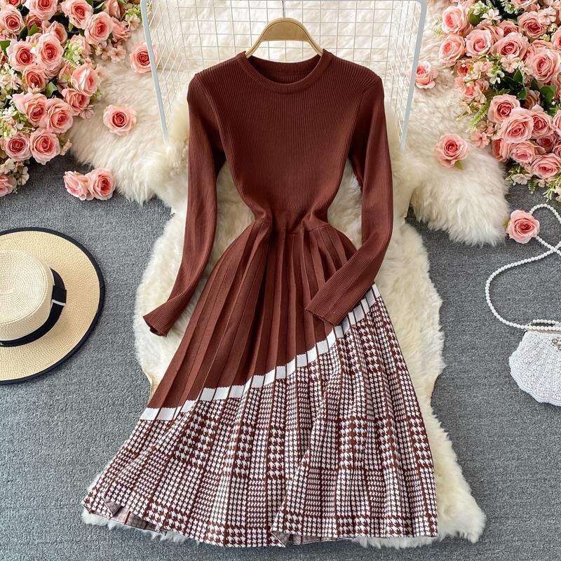 Woolen Dress with Coat, Autumn and Winter Round Neck Plaid Patchwork Knitted Dress, Mid to Long Pleated A-line Skirt Bifurcated Lace Dress Round Neck 