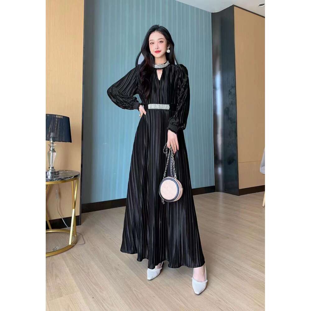 High End Luxury Socialite Round Necked Lantern Long Sleeved Waist Cinched Pleated Studded Bead Heavy Work High Show Slim Temperament Dress for Women L