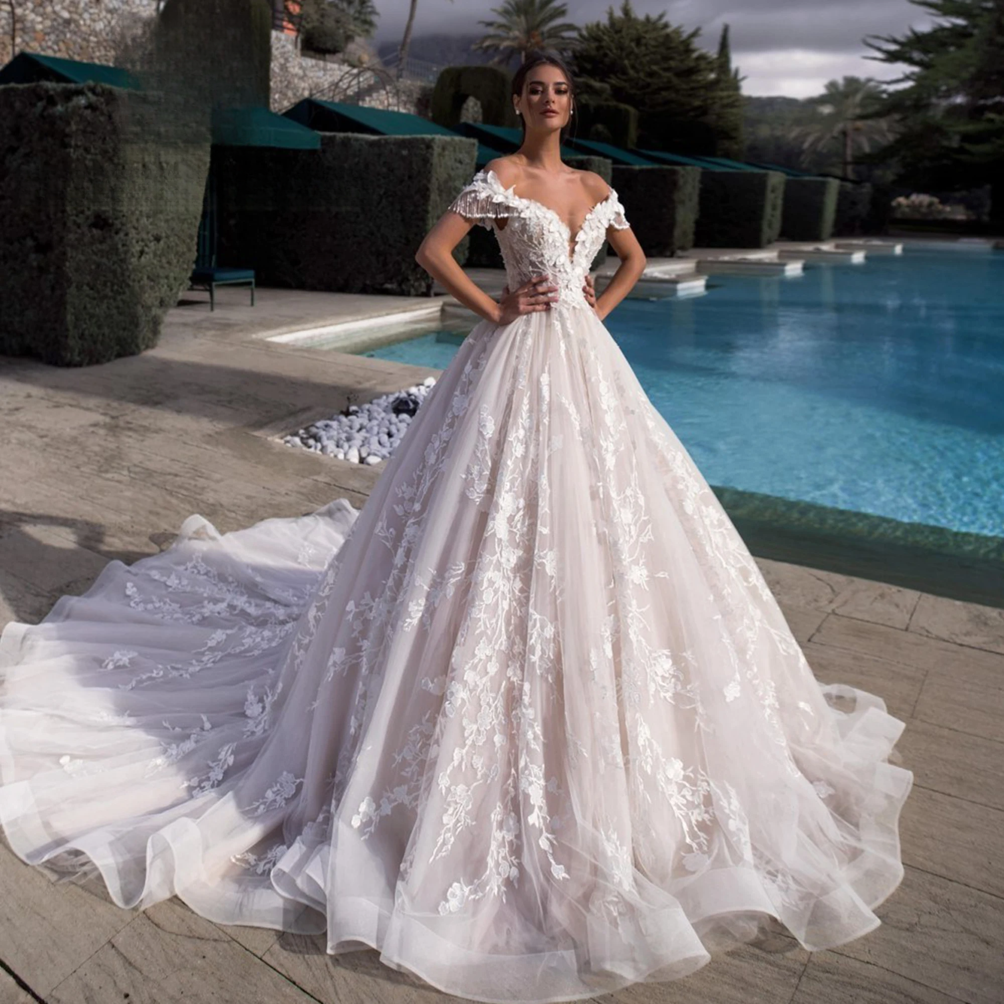 Michelle Royce Ball Dress 2024 Off the Shoulder Appliques Beading Lace V-neck Wedding Gown Vestidos De Novia