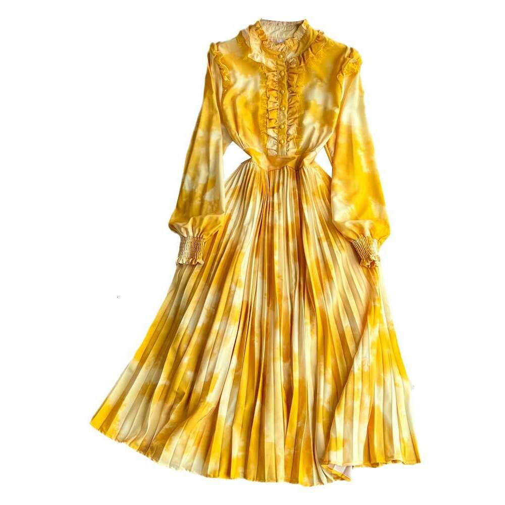High End Lantern Long Sleeved Stand Up Collar with Ruffled Edges That Wrap Around the Waist for A Slimming Effect. A-line Halo Dye Printed Pleated Dre