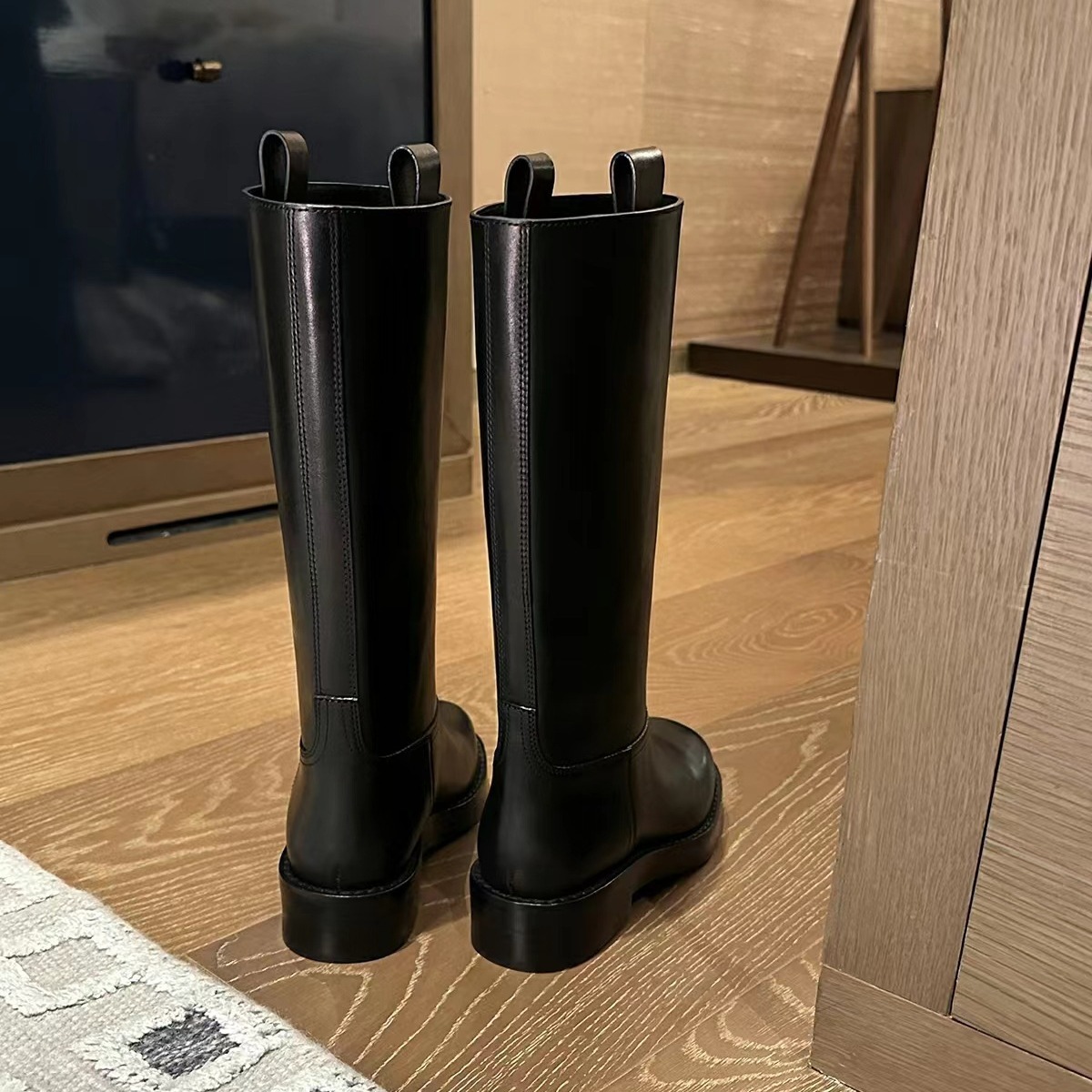 Collectible cowhide square round headed straight tube high rise thick soled knight boots for women