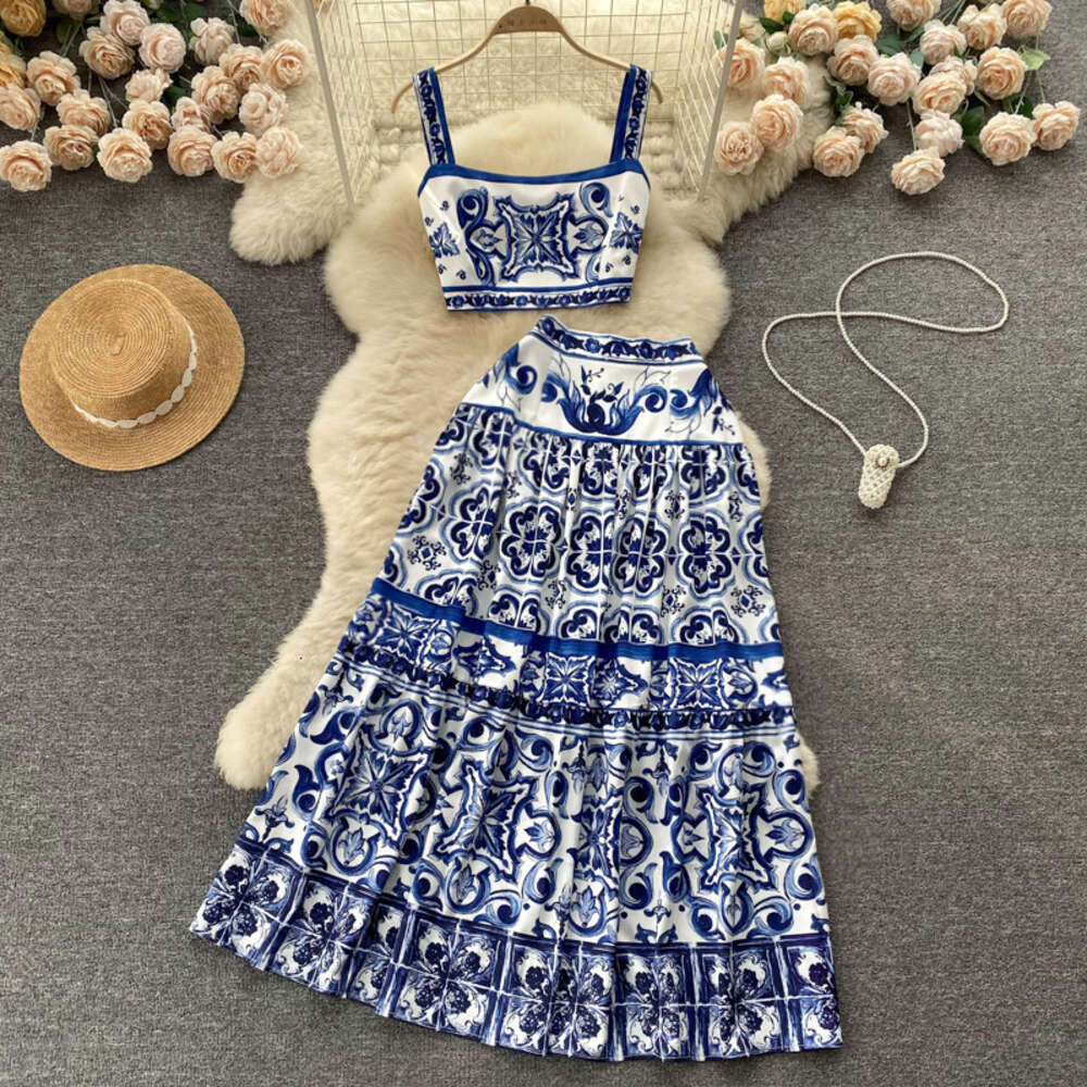 Wind Blue and White Porcelain Printing Set for Women in Summer, Pure Desire to Show Waist, Suspender Vest+high Waisted Mid Length Skirt Denim Dress