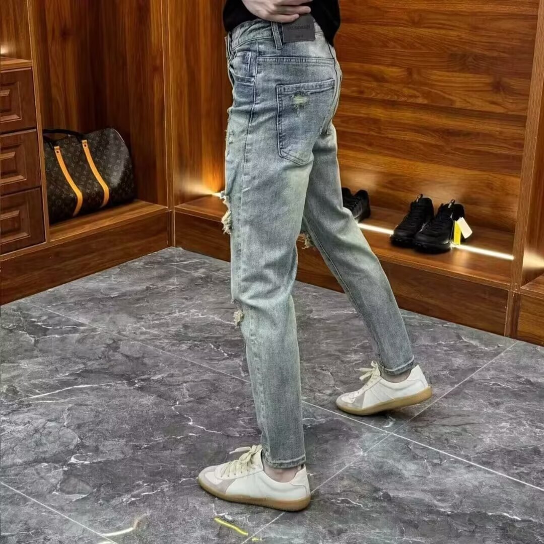 Designed ripped jeans men slim fit small feet for spring summer 2024, new items with scraped and stretchy distressed beggar pants