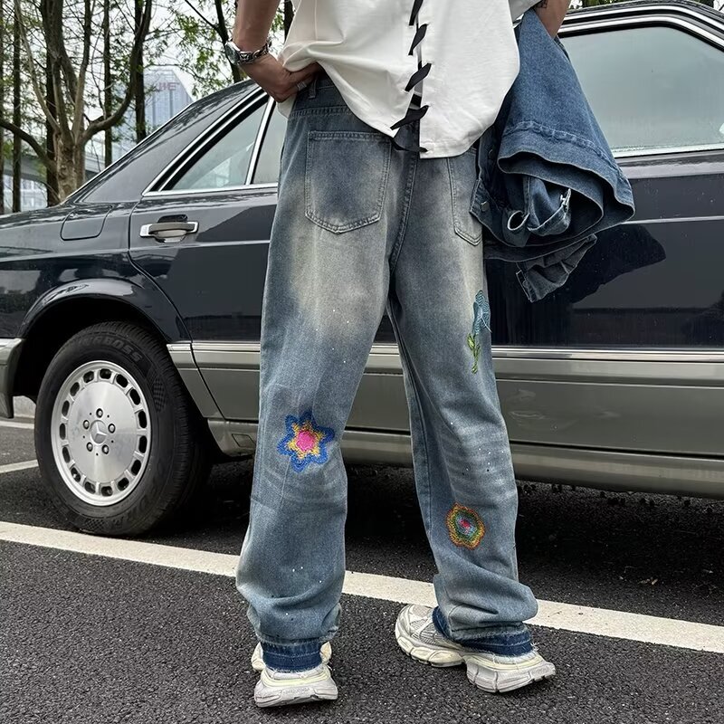 Uniquely designed petal embroidered denim jeans for men, trendy brand street edge with loose and versatile legs, casual pants