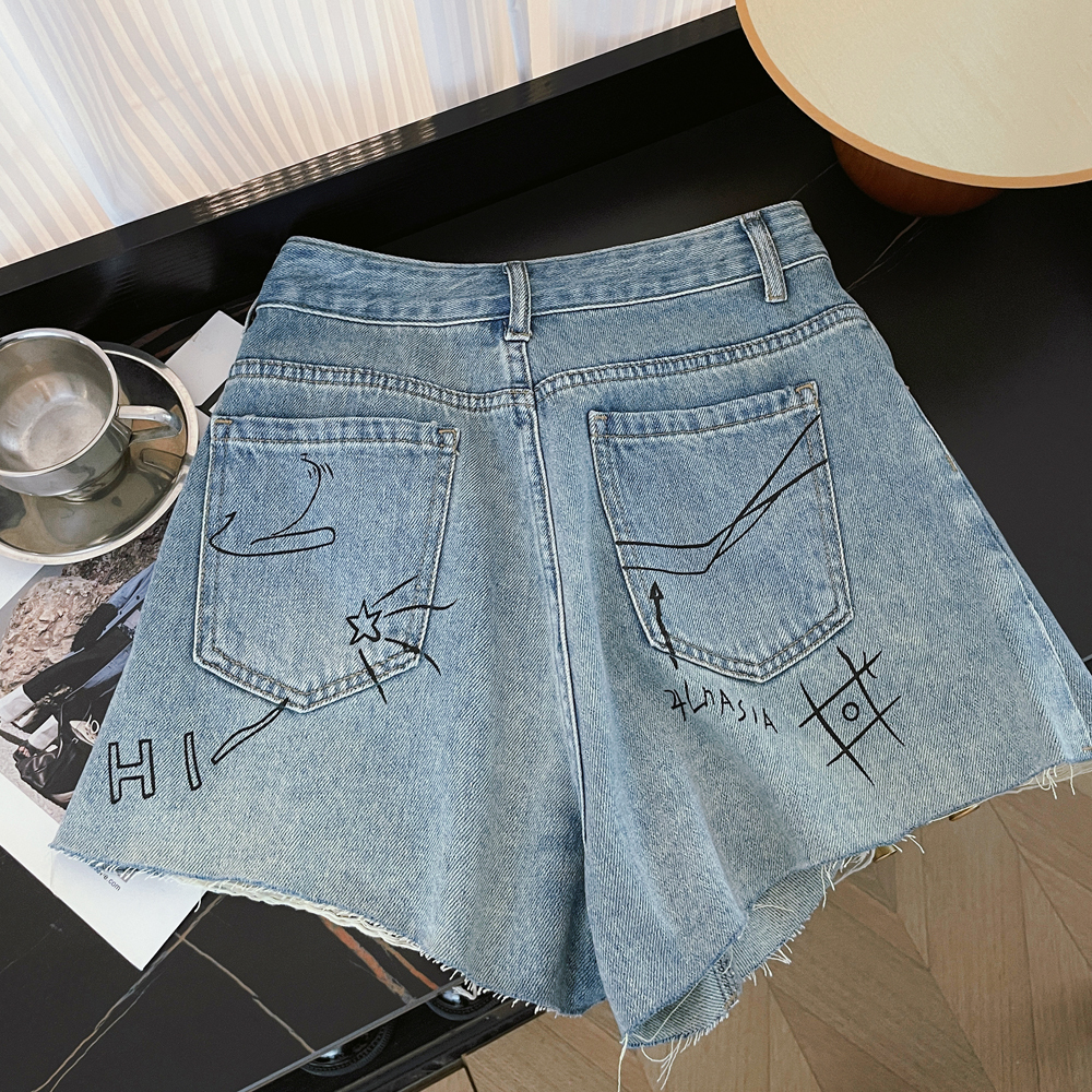 Korean version fun rabbit graffiti print with holes, rough edges, high waist straight tube, loose and slimming denim shorts for women, summer