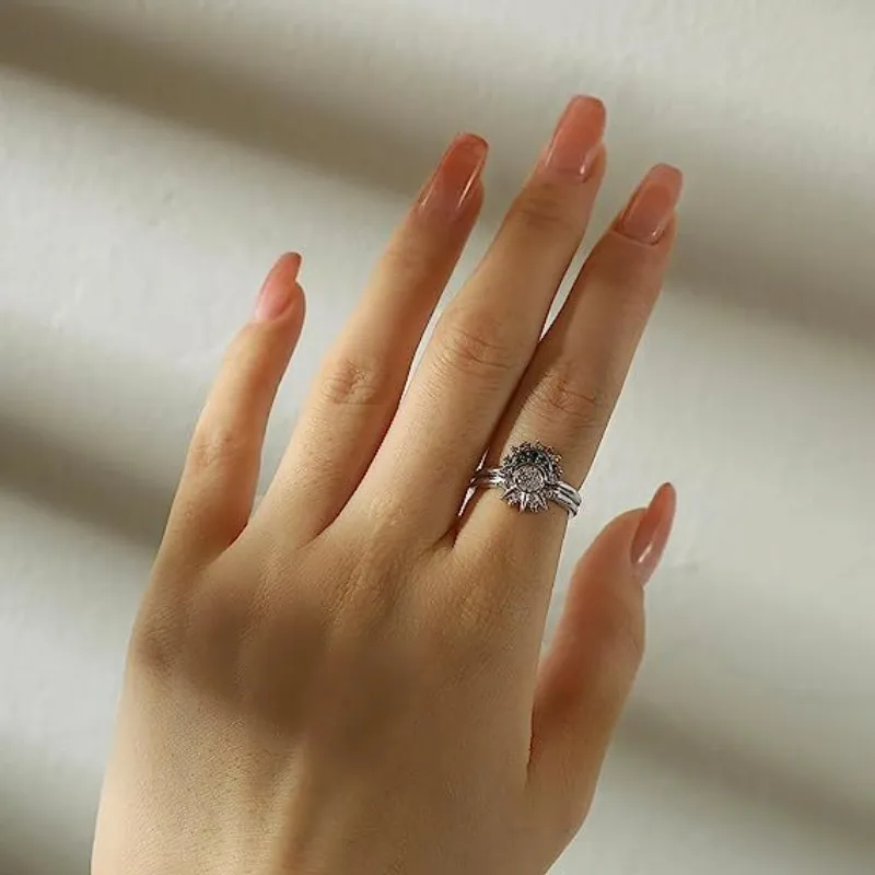 Sparkg Moon and Sun Set: 2024 New Women's Summer Couple Stackable Finger Ring Set for Engagement 4