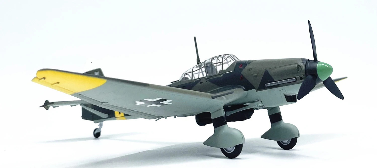 1 72 German JU87D Stuka Submersible Fighter Model E36385 Finished Product Series Model 240716