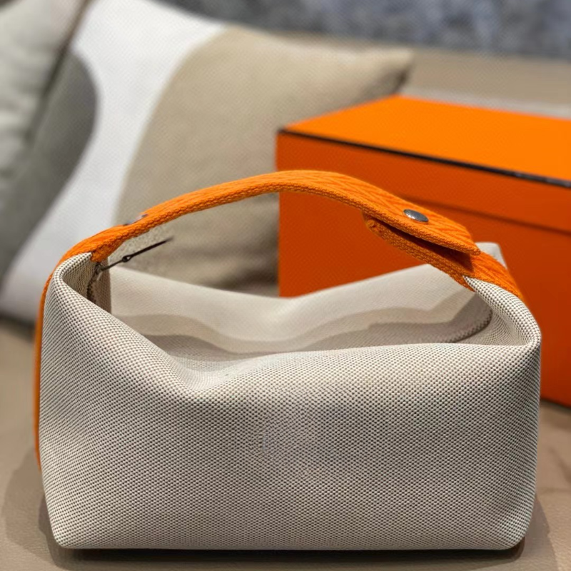 New Collection Fashion Designer Canvas Makeup Large Capacity High Quality Cosmetics Travel Storage Bag Camera Bag Wallet And Handbag Free Delivery