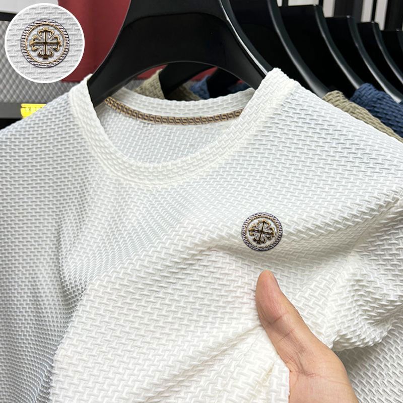 Quick drying short sleeved men's ice silk 2024 summer new trend versatile round neck breathable casual T-shirt