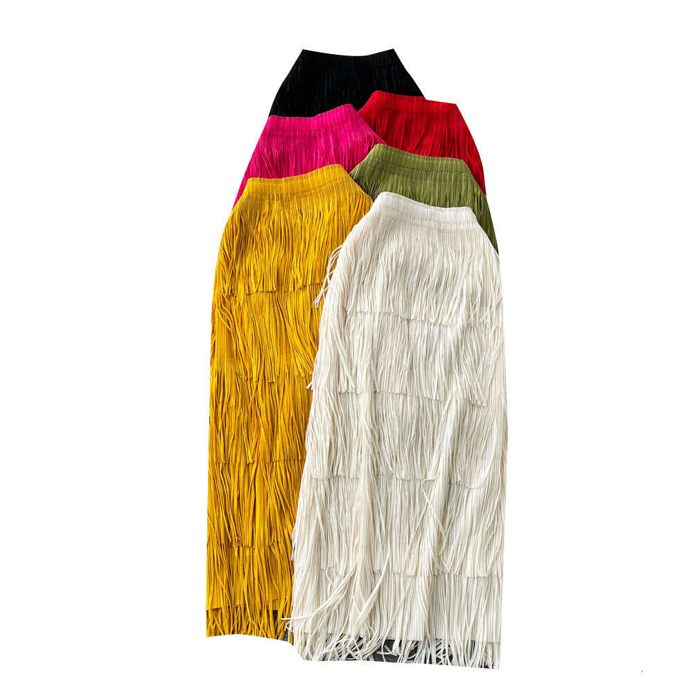 Summer New Pleated Red Tassel Niche Design, High-end Cake with A Slim Waist and Buttocks Wrapped Skirt Sexy Self-cultivation Novelty Denim Dress Overs