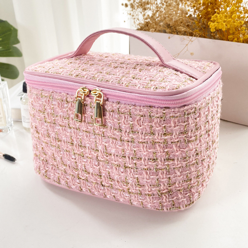 Tote simple large capacity small fragrance makeup Ins style girl toiletry bag travel high appearance level cosmetics storage