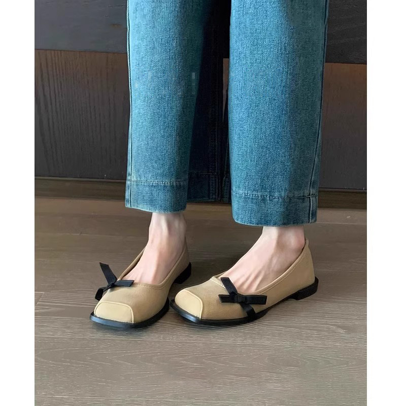 Mary Janes: Retro Square-Toe Women's Flats, Comfy Slip-On Bow Shoes