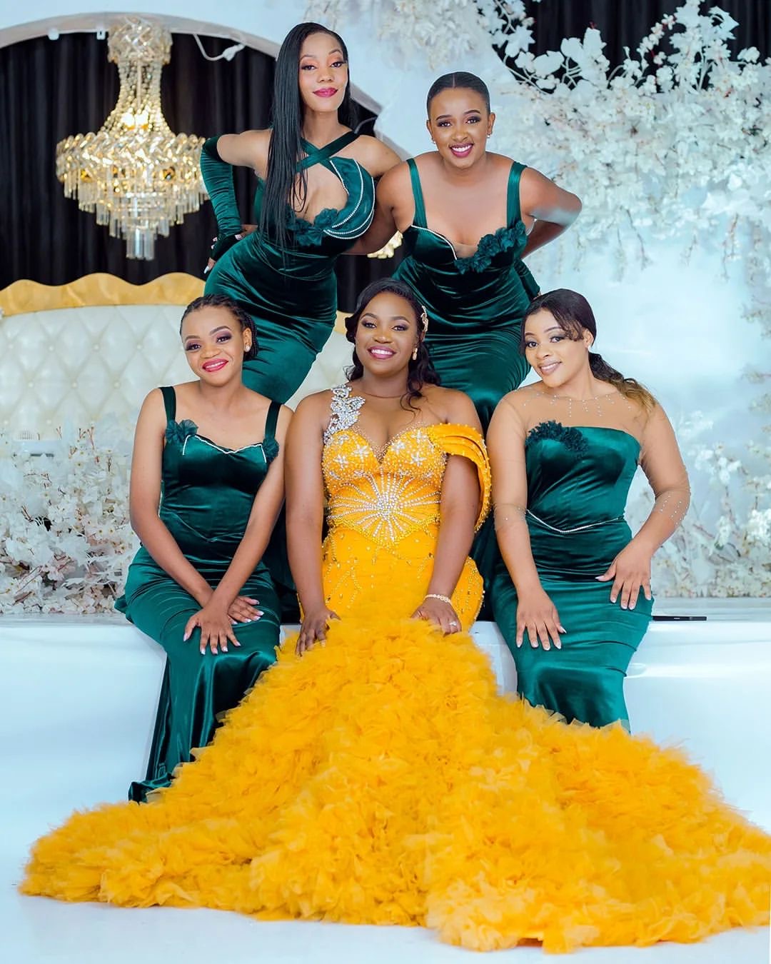 2024 Plus Size Yellow Mermaid Prom Dresses Crystals Promdress Tiers Tulle Evening Formal Party Second Reception Birthday Engagement Gowns Dress Robe D
