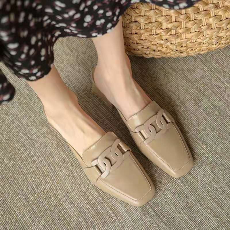 Luxury designer shoes in black and white Square head chunky heel sandal slippers with half-toe single shoes