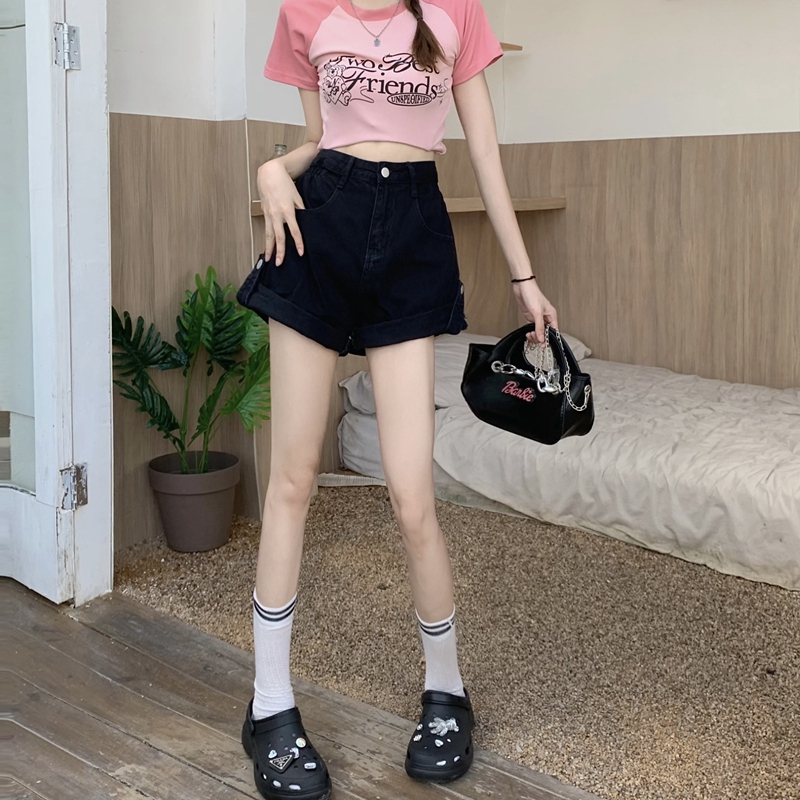 High waisted denim shorts women in summer 2022, thin black design with rolled edges for slimming and loose A-line wide leg hot pants