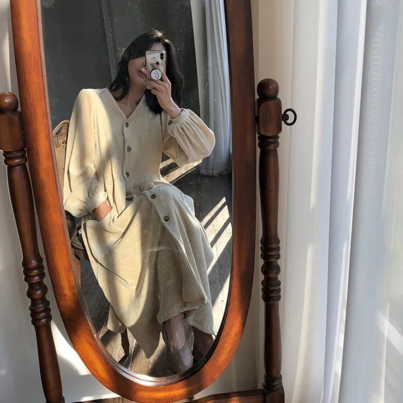 Women Autumn Winter Vintage Long Dress Elegant Full Sleeve Single Breasted Tunic Casual Corduroy with Pocket Vestidos 240712