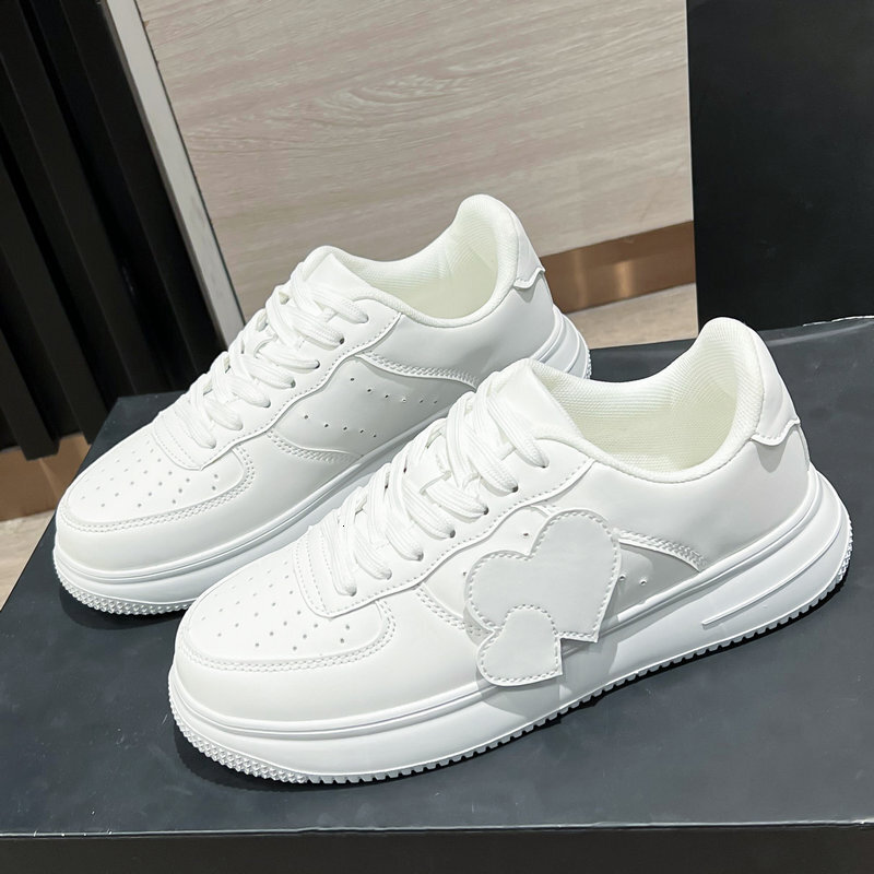 Hush Puppies 2024 Autumn New Lace up Love Little White Shoes Versatile and Age Reducing Leather Women's Casual Board Sneakers N4A02CM3
