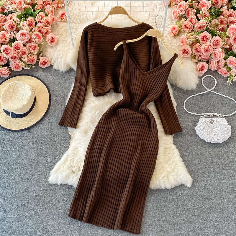 2021 Autumn Loose Round Neck Short Knitted Two Piece Set with Suspended Tank Top Skirt Slim Fit Dress Sexy Dress Short Sexy Temperament Novelty Round 