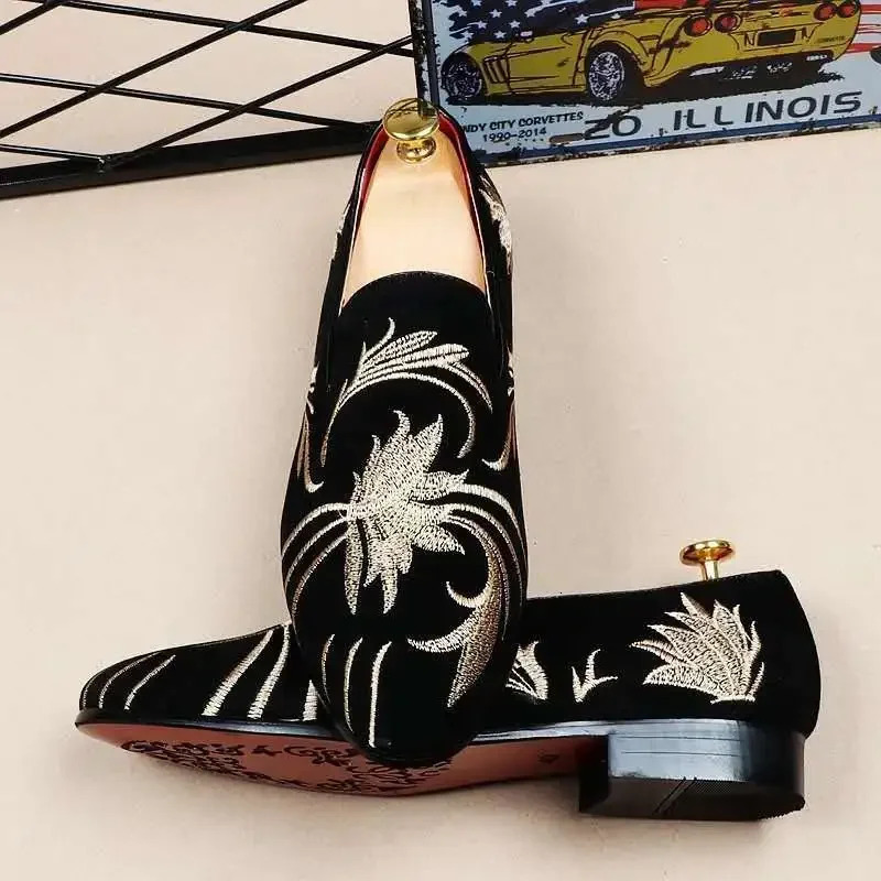 European American Matte Men Shoe Autumn Comfort Men Shoe Embroidery Loafers Fashion Barber Shoe Men Casual Shoe Social Shoe Male 240718