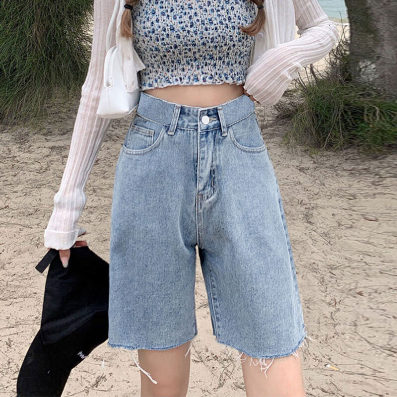 2024 new fringed denim shorts for women, small, light colored, loose, wide legged, high waisted, versatile, straight leg, five inch mid length pants