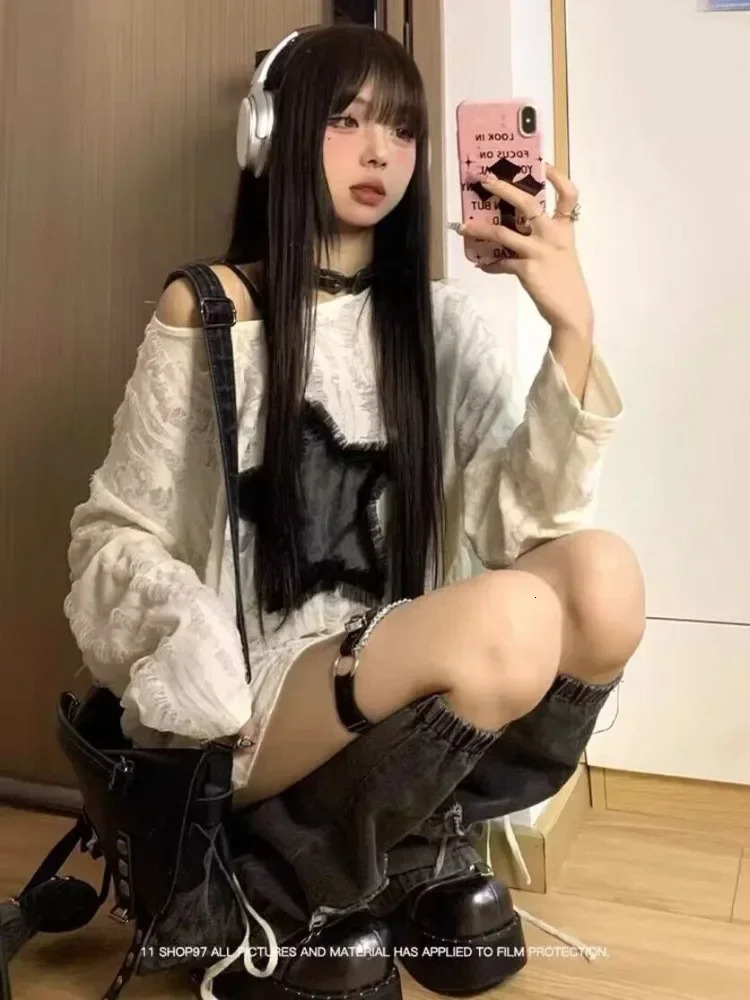 Y2k Women Vintage Star Gray Harajuku T-shirts Top Oversized Acubi Tshirt Long Sleeve Aesthetics Off Shoulder Tops Alt Clothes 240716