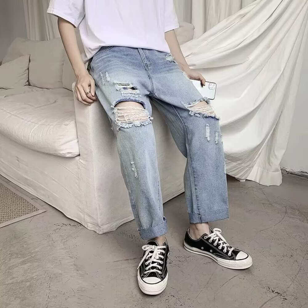 Perforated jeans, men's summer trendy brand, loose fitting straight leg beggar pants, American style explosive street ruffian handsome pants