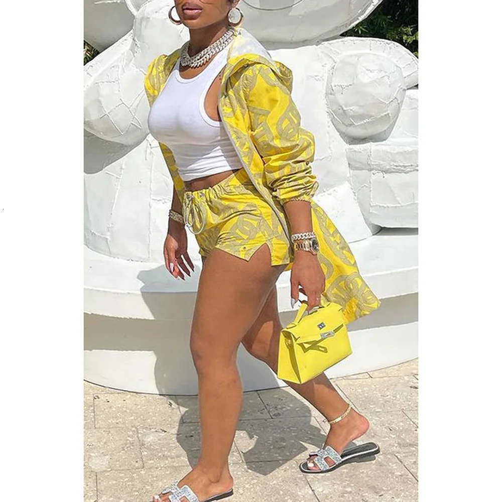 Plus Size Yellow Casual Print Hooded Drawstring Two Pieces Short Sets 240709