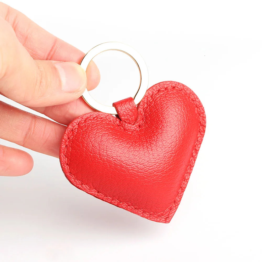 Cute Handmade Genuine Real Leather Apple Heart Star Fruit Car Keychain Animal Key Chain Women Bag Pendant Accessories 240713