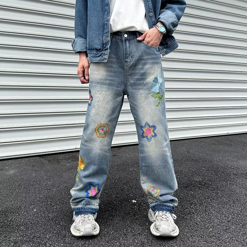 Uniquely designed petal embroidered denim jeans for men, trendy brand street edge with loose and versatile legs, casual pants